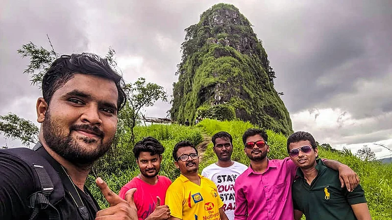 शिवाजी महाराजांच्या गडकिल्ल्यांचा इतिहास येणार माहितीपटातून