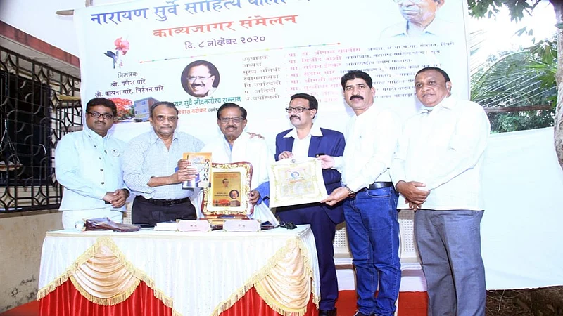 'कामगार कवी नारायण सुर्वे यांची कविता चिरंतन'