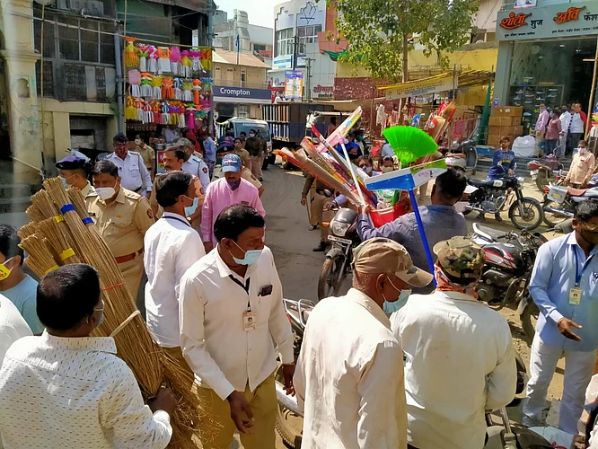 Karjat Nagar Panchayat's reservation is a problem for the Mayor-Deputy Mayor