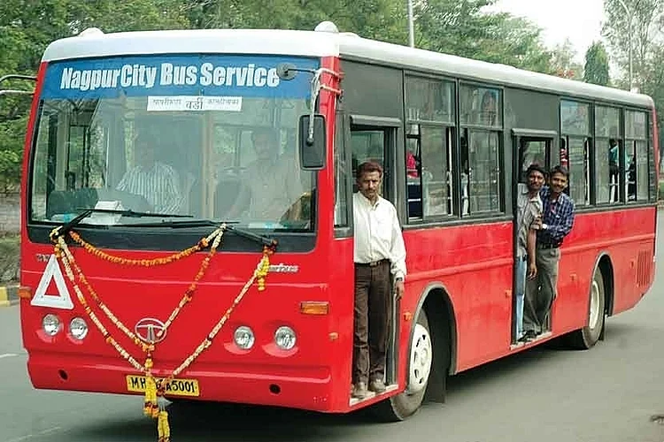 "Mafiaras on your bus ... read what kind of thing