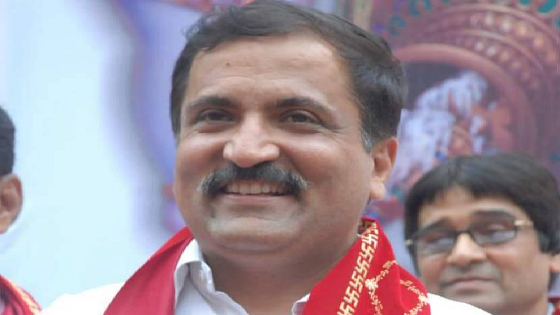 शालेय शिक्षणमंत्री वर्षा गायकवाड यांच्यावर भाजप आमदार अतुल भातखळकर यांची टीका