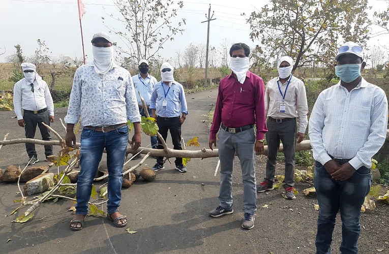 Appointment for blockade of teachers in Chandrapur district