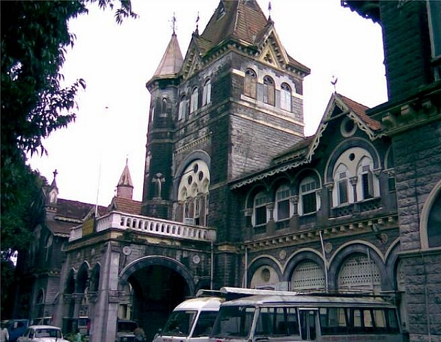 Kolhapur's Government Hospital (CPR) is the real swimming pool ...!