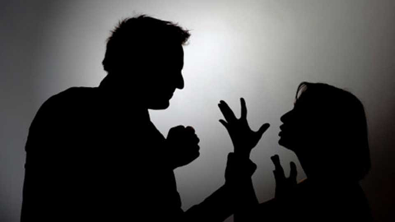 चित्रपटात काम देण्याच्या नावाखाली अभिनेत्रीचा विनयभंग; आरोपी अटकेत