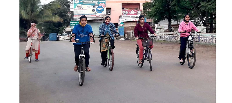 भल्या पहाटे केलेल्या सायलींगचे फायदे एकदा वाचाच...