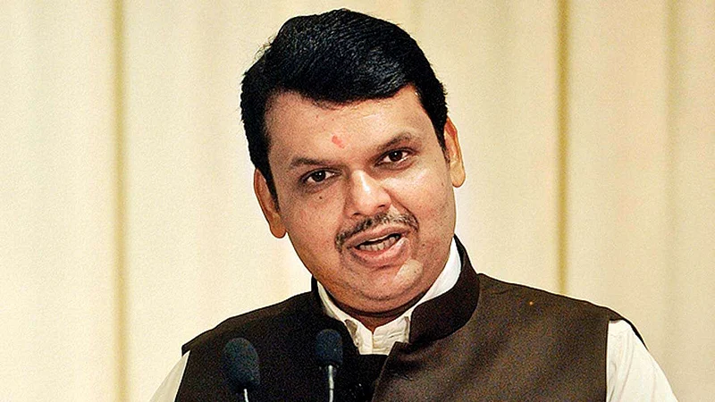 Devendra Fadnavis made allegations against the state government