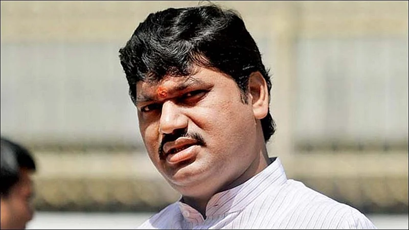 dhananjay munde