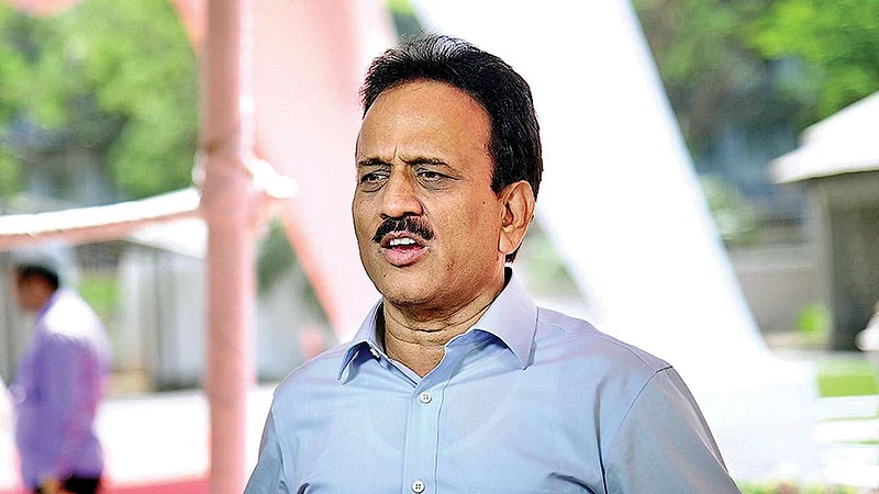girish mahajan
