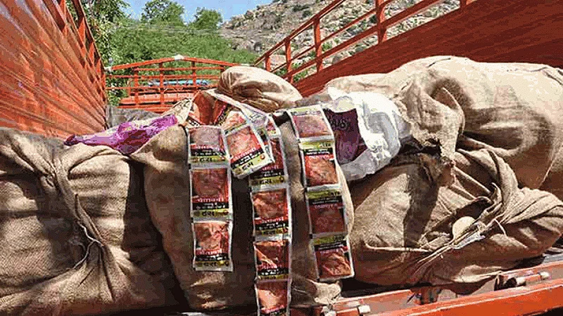 Gutkha home delivery despite blockade tight, Rs 1.5 crore scam in three days; Neglect of food and drug administration