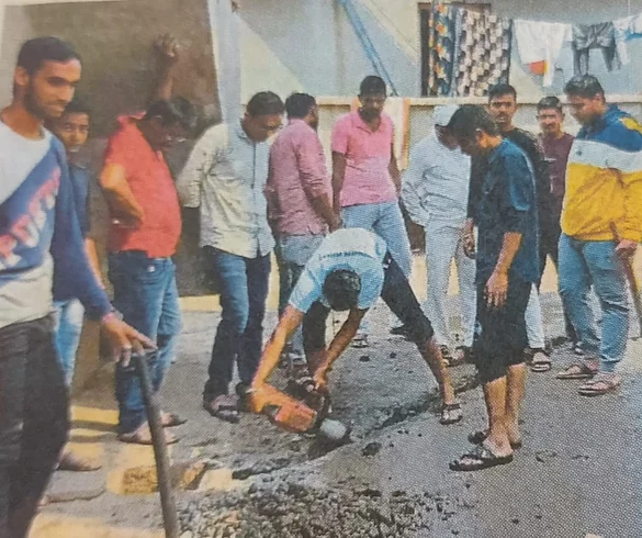 निवडणूकीत पराभूत झाला, पण निराश नाही झाला; दुसऱ्या दिवशी न सुटणारा प्रश्न त्याने दोन तासांत सोडविला }