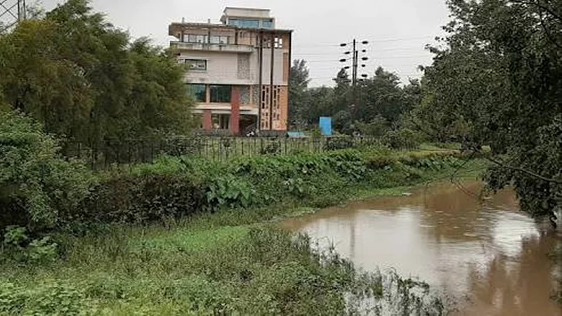 लोणावळा नगर परिषदेची दंडमाफीची याचिका सर्वोच्च न्यायालयाने फेटाळली