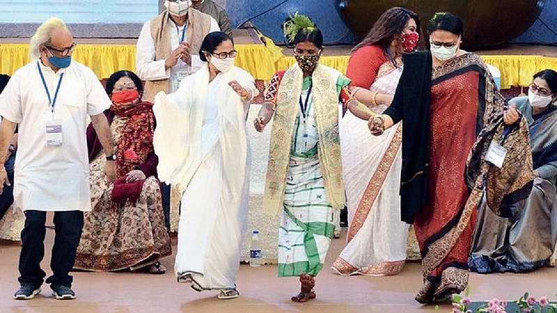 mamata banarje dance