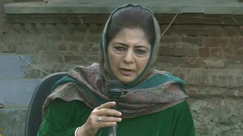 mehbooba-mufti target pm modi over kashmir-article-370 issue in bihar election