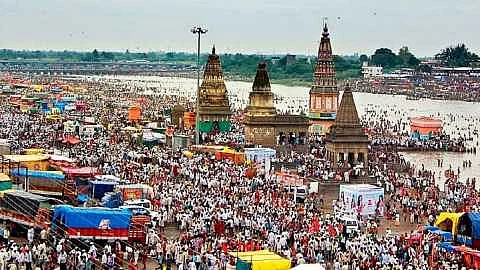 Every day 11000 homeless are in Pandharpur