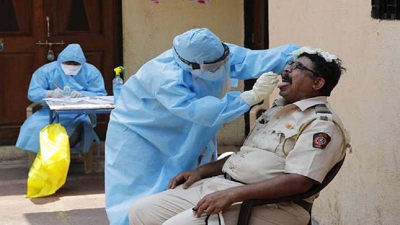 चिंताजनक! राज्यातील पोलिसांभोवती कोरोनाचा संकट वाढतेय; 24 तासांत उच्चांकी नोंद