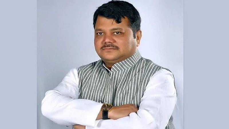 पोपटपंची करणाऱ्यांना किंमत देत नाही; प्रवीण दरेकरांचा कॉंग्रेस प्रवक्त्यांना टाेला