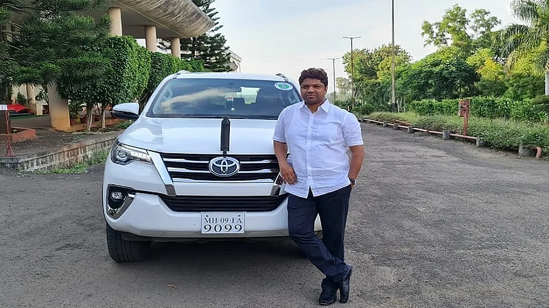 rajubaba aavale vehicle story by sandeep khandekar