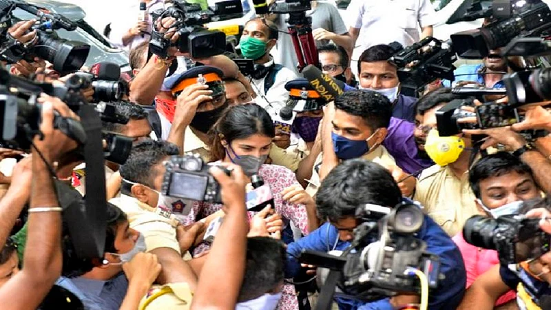 कोर्टचा रिपब्लिकला सवाल, "कोणाला अटक करायची हे लोकांना विचारणे म्हणजे शोधपत्रकारीता का ?"