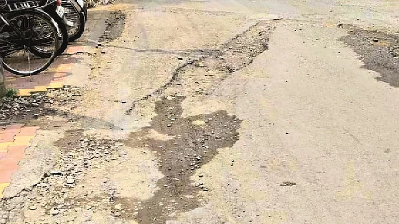 Civil neglects the poor condition of alternative roads