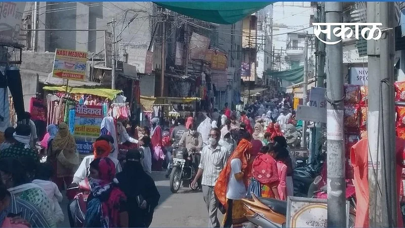 Akola Marathi News Morning crowd; Dry in the afternoon!