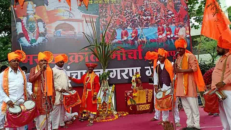 MarathaKrantiMorcha Jagran Gondhal in Solapur for maratha reservation