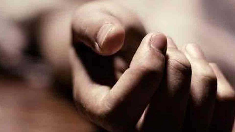 आत्महत्या