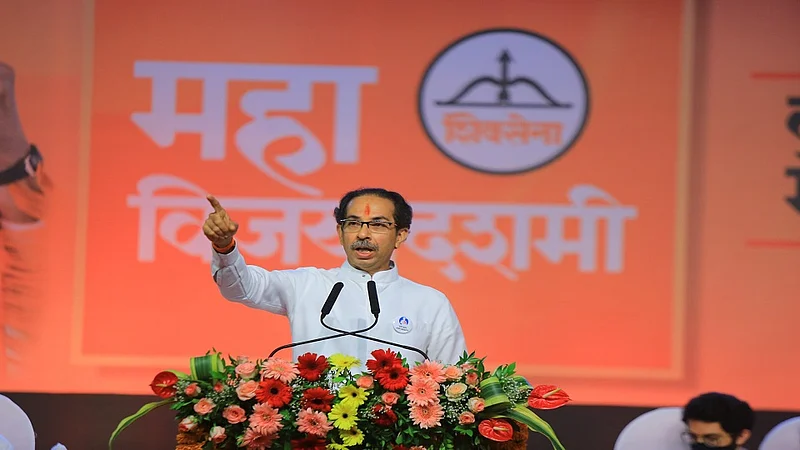 उद्धव ठाकरेंनी घेतली महत्त्वाची बैठक; शिवसेनेनेही फुंकलं २०२२ मुंबई महापालिका निवडणुकांचं रणशिंग