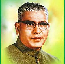 vasantrao naik.jpg