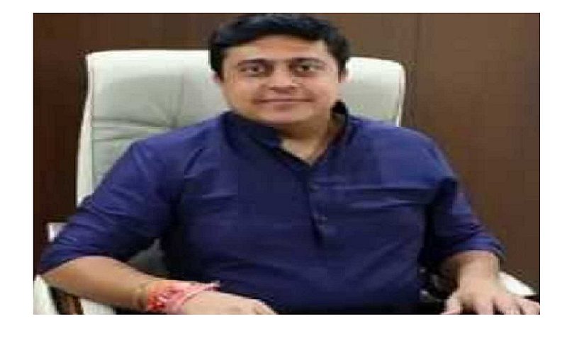 congress candidate abhijeet wanjari file nomination for nagpur graduation constituency election