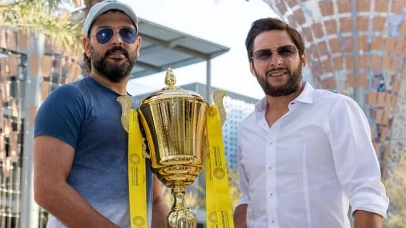 Yuvraj Singh, Shahid Afridi