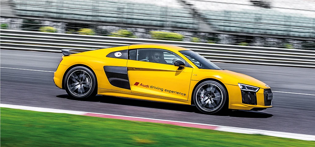 R8