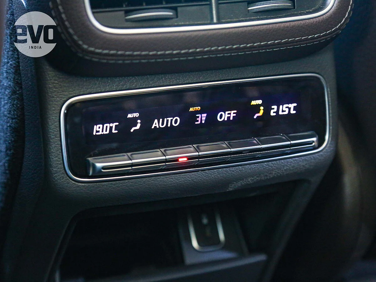 The GLE gets four-zone climate control