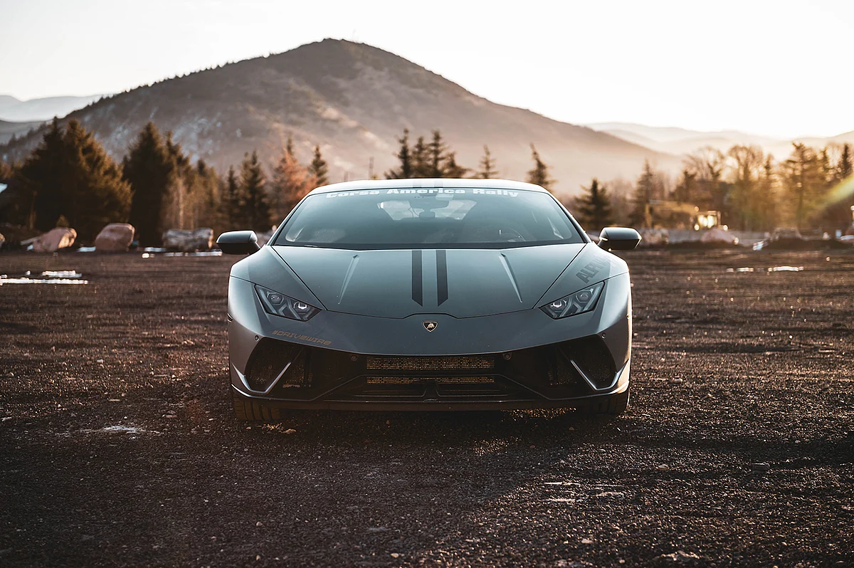 AMS_Alpha_Huracan_Performante head on
