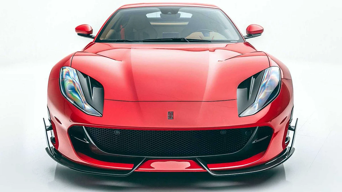 Mansory added several carbon fibre parts to the 812