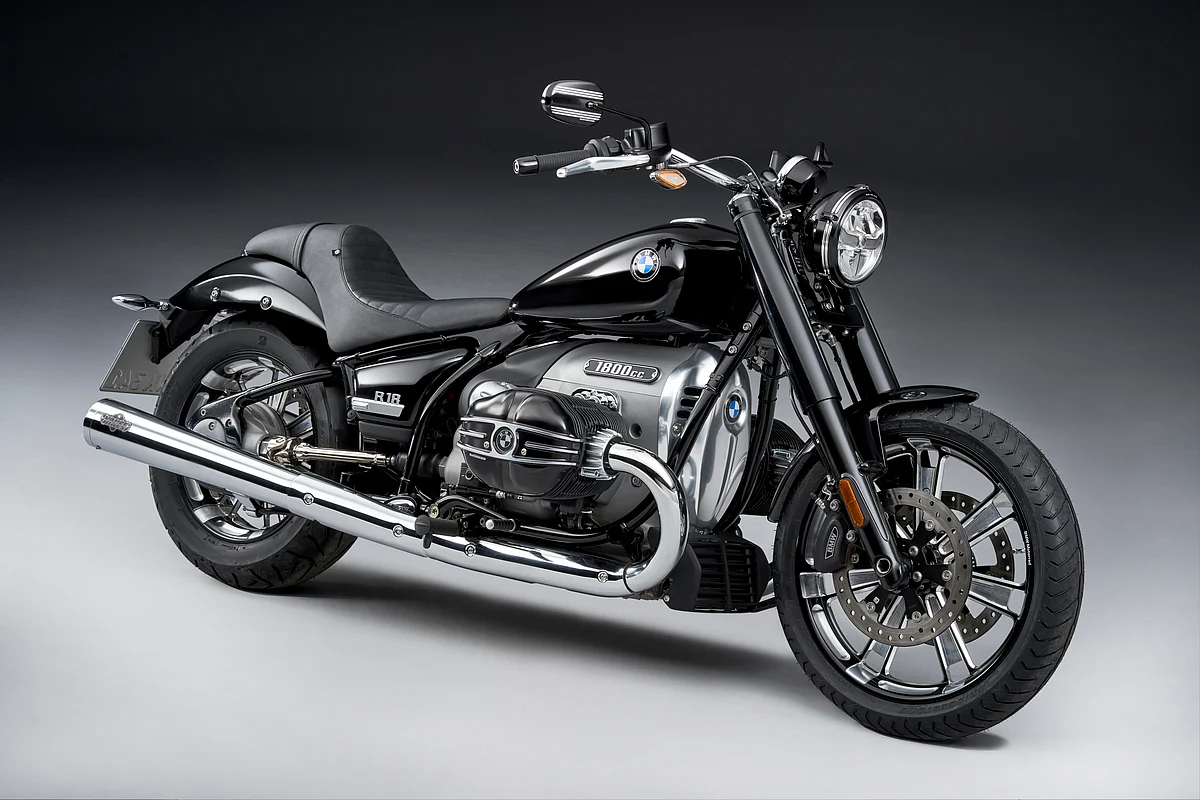 BMW R 18 custom seat