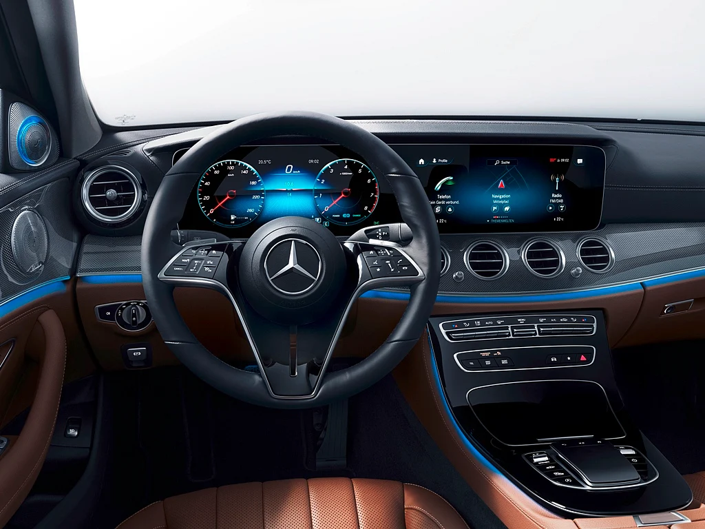 2020: Capacitive steering wheel