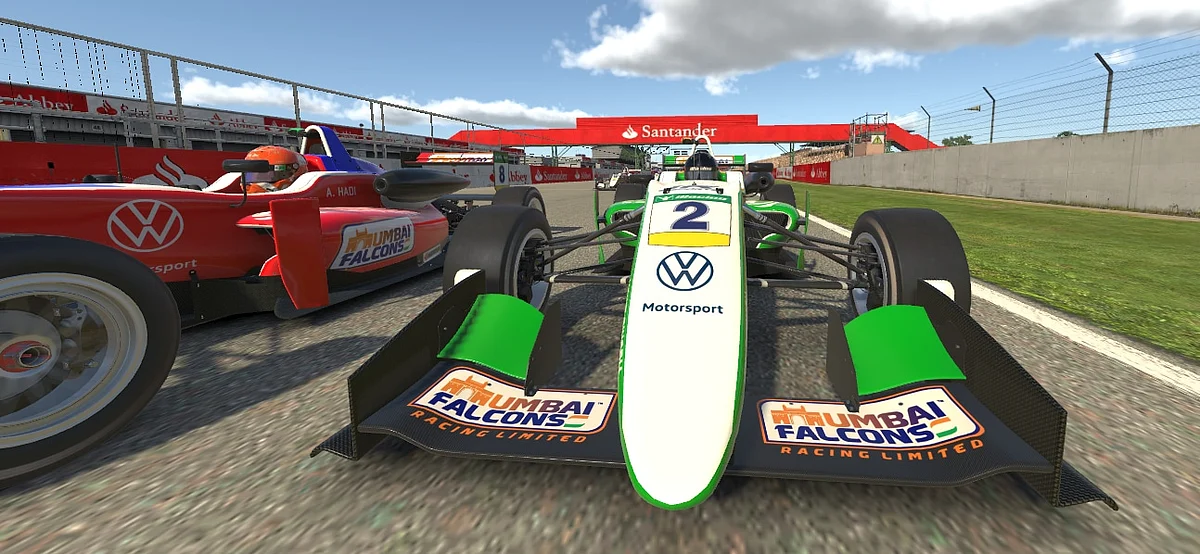 The race was shifted to Silvertone Circuit with the 2008 version of track selected.