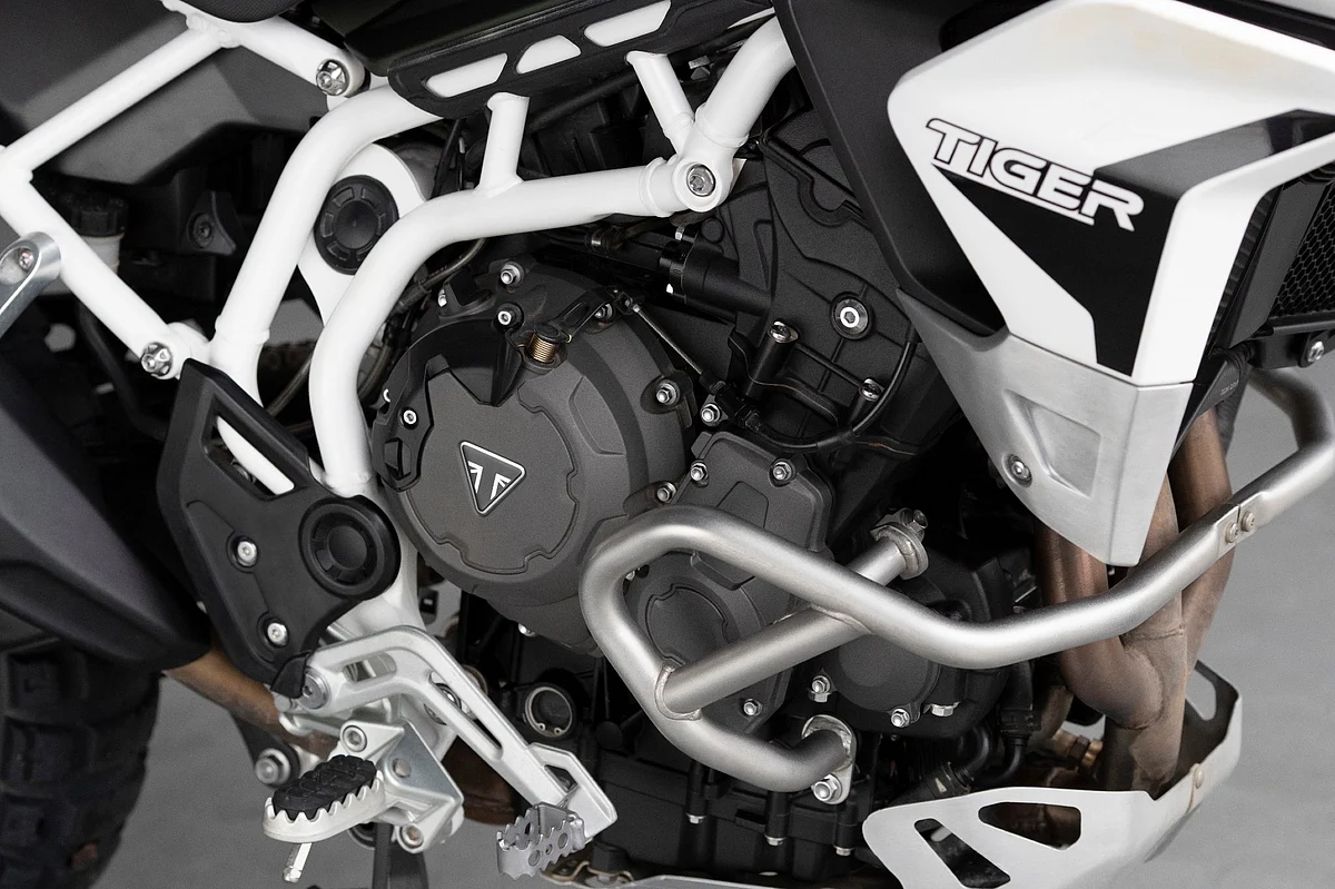 The new engine is cocooned in a new steel trellis frame that weighs around 5kg less than the previous version