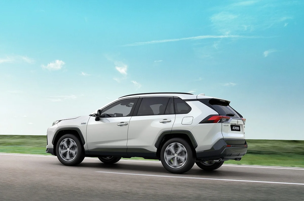 Rear resembles RAV4 even more closely than front