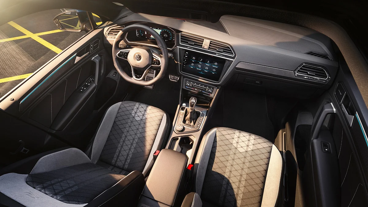Cross-hatch pattern on the seats gives a dash of style