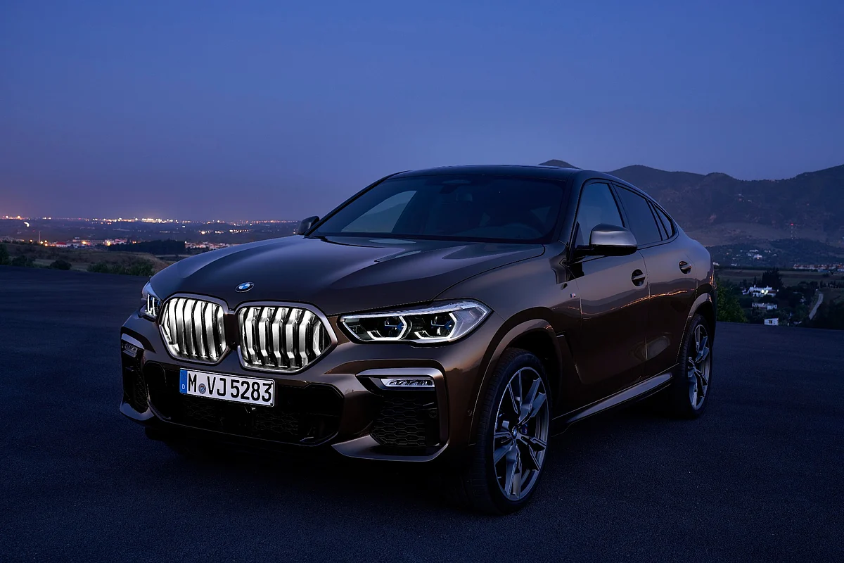 BMW adds more LEDs to the bold angular kidney grille