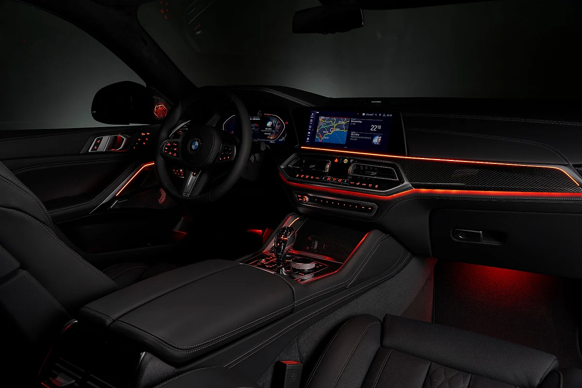 Crafted glass elements on the transmission selector and engine switch
