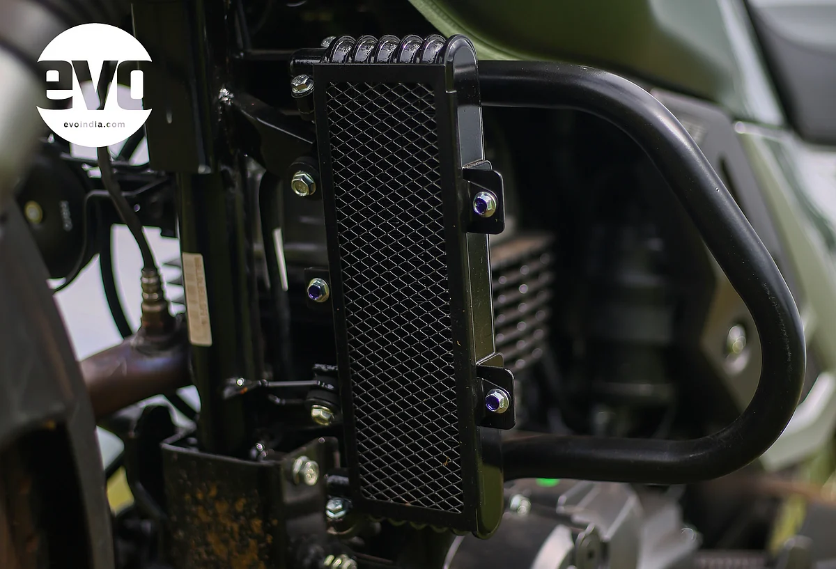 Oil cooler on the Hero Xpulse 200 BS6