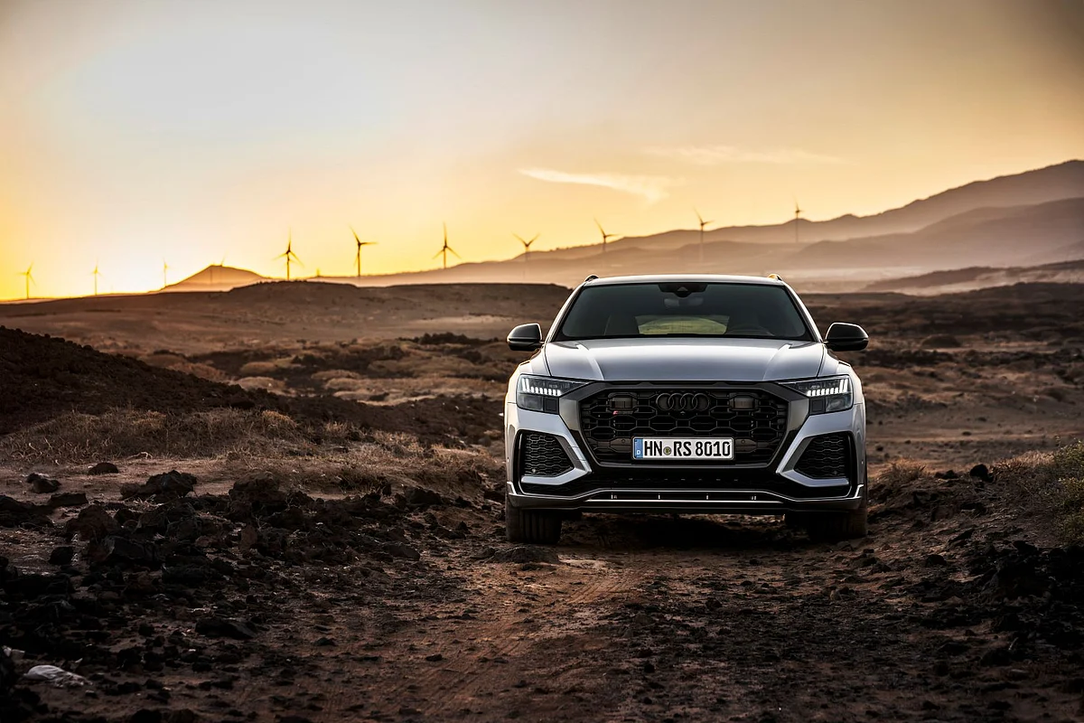 The optional adaptive air suspension lends great off-road capability to the RS Q8