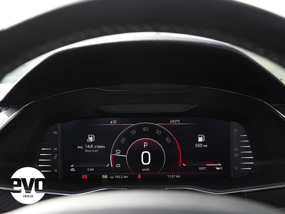 Digital instrument cluster