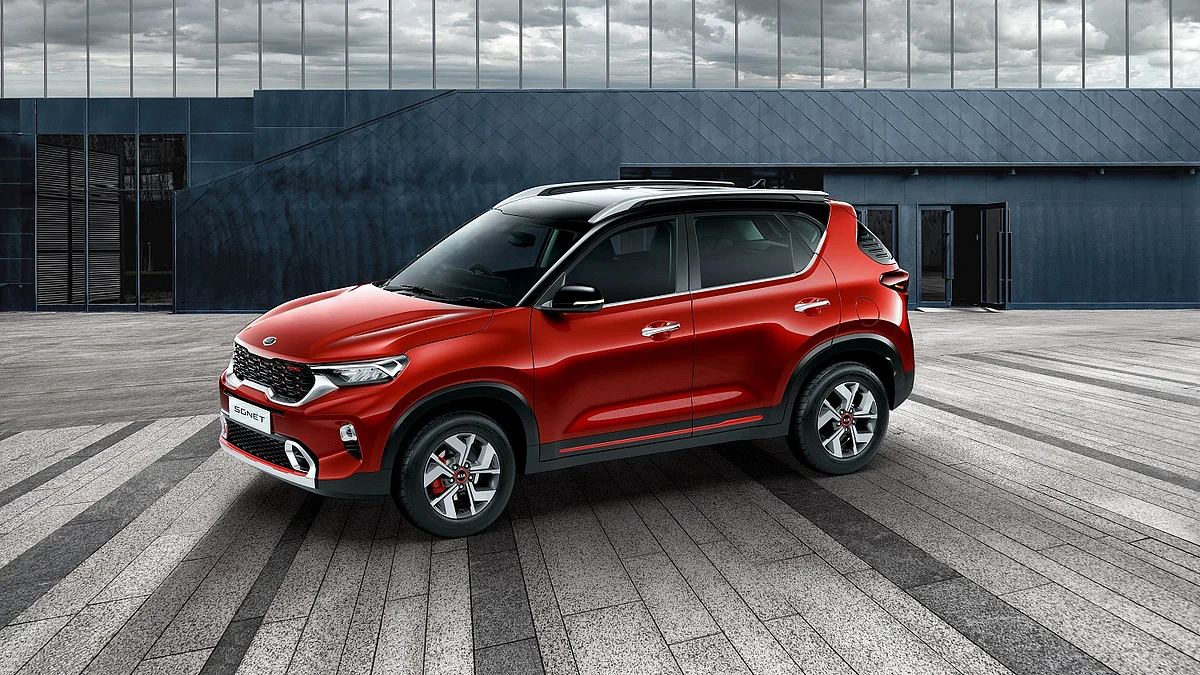 Kia Sonet globally unveiled | Venue and Vitara Brezza rival set for India launch