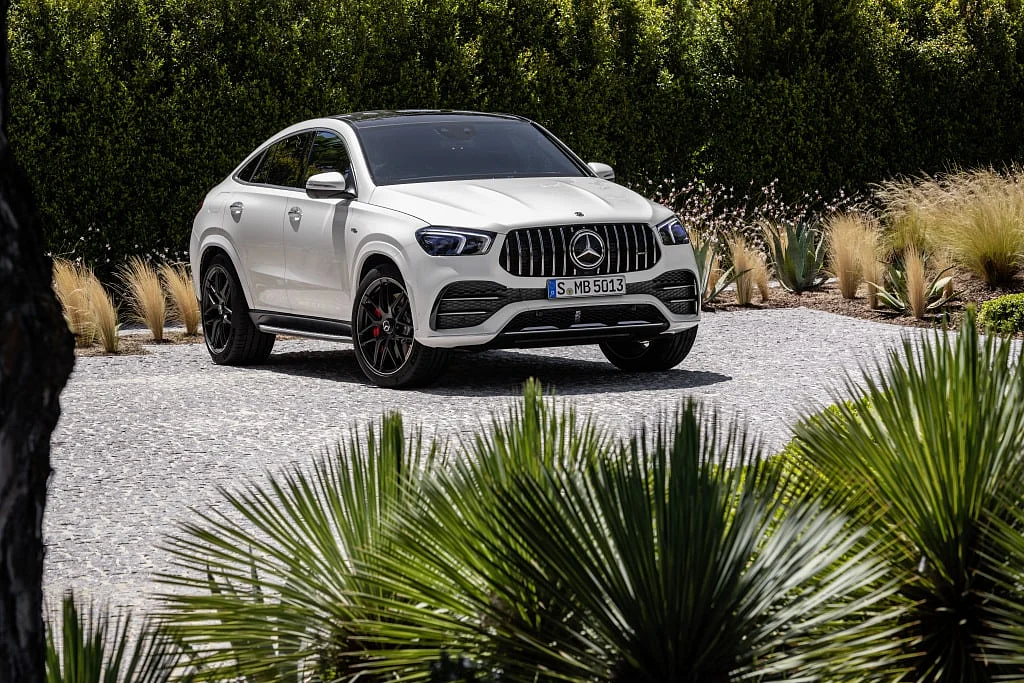 The GLE 53 AMG is muscular and aggressive
