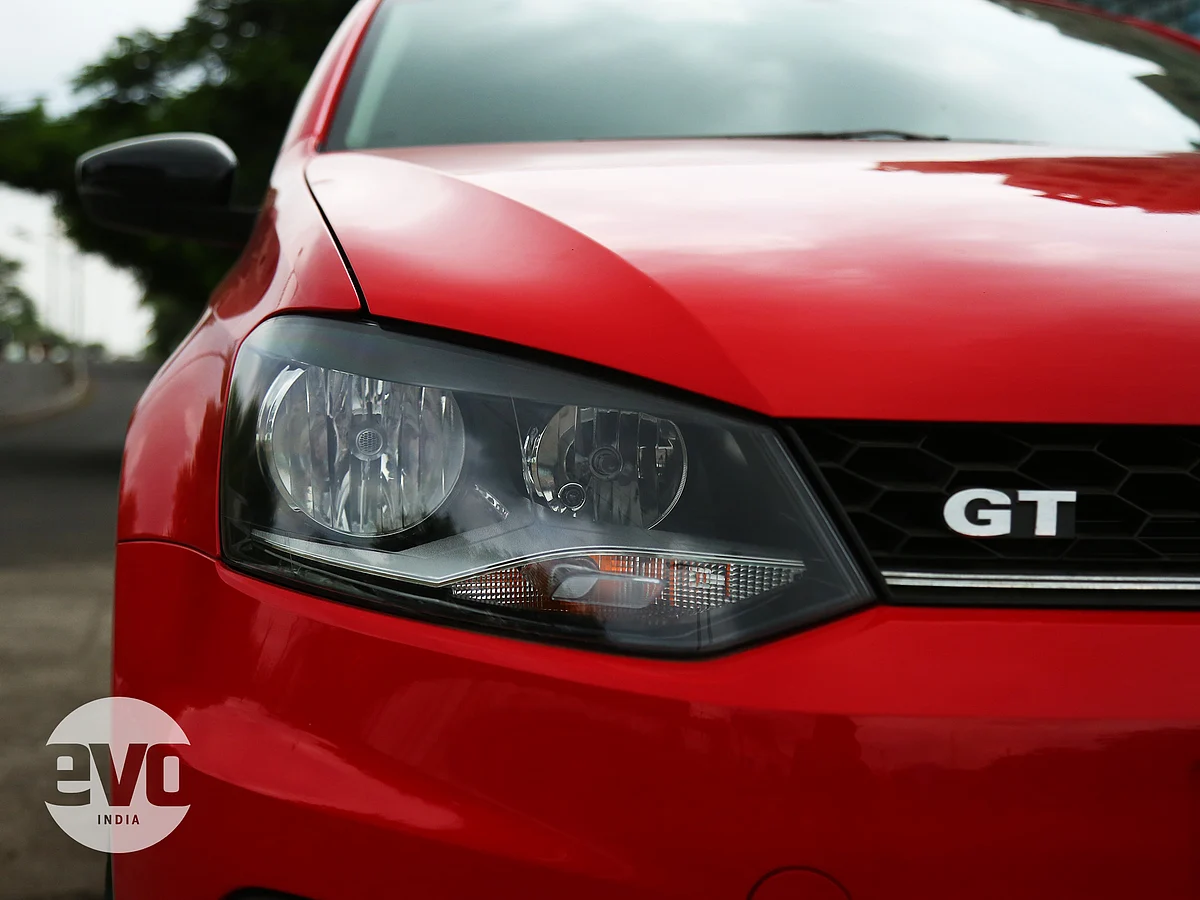 GT badge on the nose