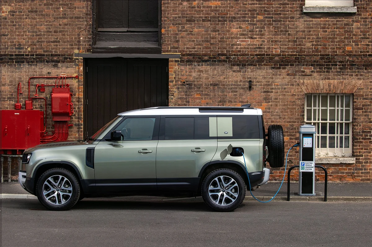 A Plug-in Hybrid land Rover Defender: Seems too good to be true!