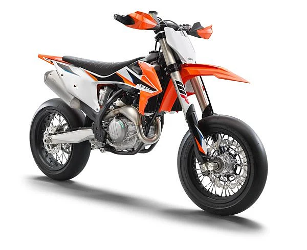 The WP XACT USD front forks boast travel of 285mm!